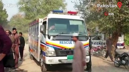 Pakistan'da bot alabora oldu: Çok sayıda ölü var
