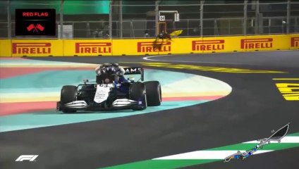 Télécharger la video: Formula 1 Saudi Arabia GP / Yarış 05.12.2021 | OLAYLI SUUDI ARABISTAN YARIŞI SERHAN ACAR ANLATIMIYLA