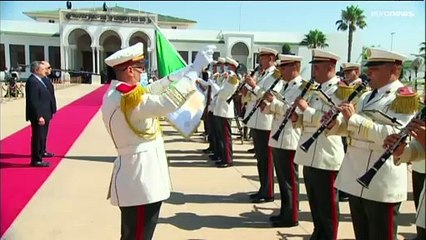 Blitz di Draghi con sei ministri in Algeria, partner strategico per l' energia