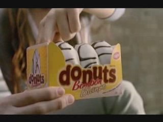 DONUTS BOMBON: Bombon Blanco [2008] PUBLICIDAD