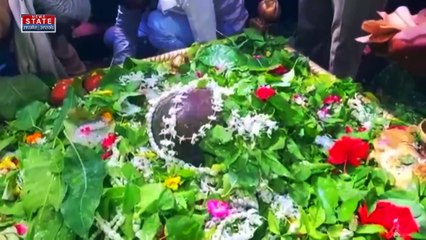 Sawan Somvar : सावन के पहले सोमवार पर शिवालयों में उमड़ा भक्तों का सैलाब ! | UP News