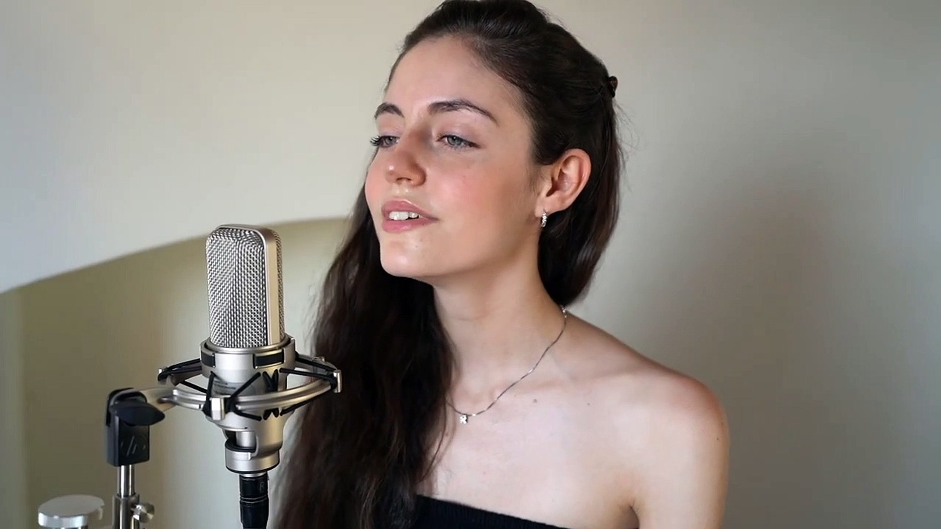 Believe - Cher - Cover by Giulia Falcone – Видео Dailymotion