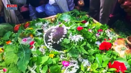 Sawan Somvar 2022 : देशभर के शिव मंदिरों में दिखा आस्था का सैलाब | UP News |