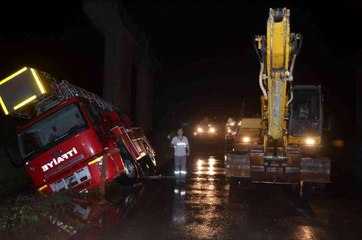 Son dakika haber | Ordu'da görevden dönen itfaiye aracı yan yattı: 1 itfaiye eri yaralı
