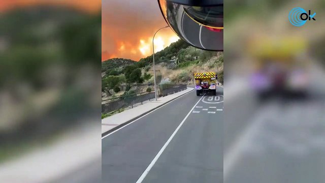 Las estremecedoras imágenes del incendio que ha obligado a desalojar Hoyo de Pinares (Ávila)