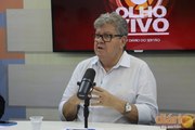 João Azevêdo explica lentidão em obra da estrada de Boqueirão e diz que recursos estão garantidos
