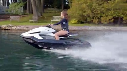 "Orca": conheça o primeiro jet ski 100% elétrico do mundo