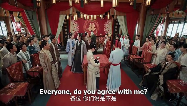 Le gars a servi du thé dans la deuxième pièce et a rencontré l'homme qui était vicieux et a humilié le serviteur, le gars s'est avancé devant la justice