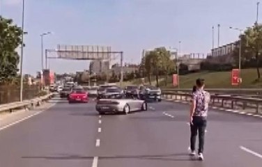 DÜĞÜN KONVOYU ÖNÜNDE DRİFT ATAN SÜRÜCÜYE 9 BİN 125 LİRA PARA CEZASI