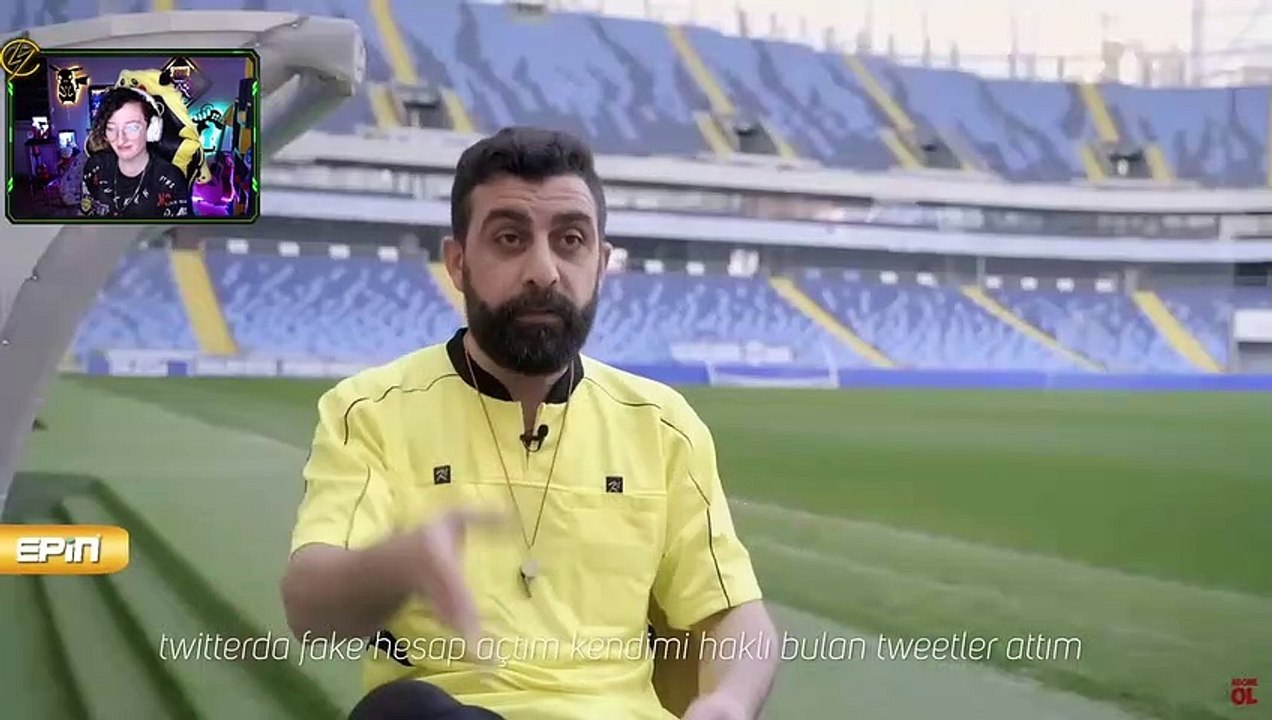 CEREN _ Futbol ve Ötesi - Röportaj Adam İZLİYOR ve YORUMLUYOR