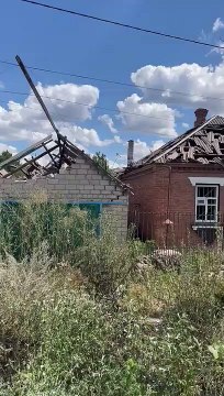 The Russian army again shelled the Ukrainian Slavyansk