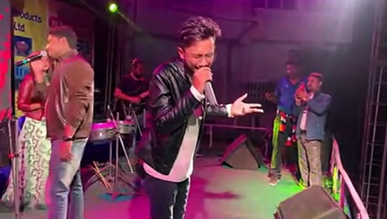 পিয়া রে _ Piya Re - Live _ Keshab Dey _ Zubeen Garg _ Chirodini Tumi Je Amar _ Jeet Gannguli - YouTube