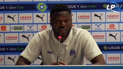 Mbemba répond à la polémique sur son âge