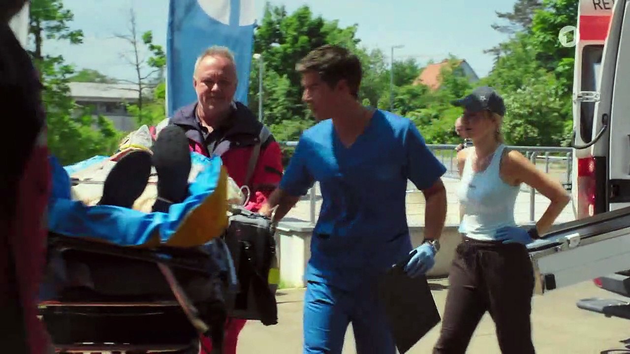 Fremdbestimmt (285) - In aller Freundschaft – Die jungen Ärzte