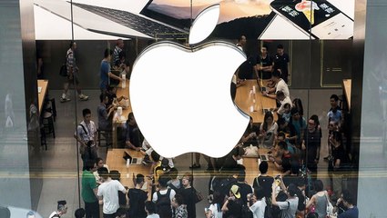 Is a Hiring Slowdown a Bad Corporate Omen?