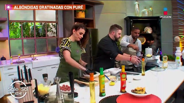 Prepara exquisitas Albóndigas gratinadas con puré