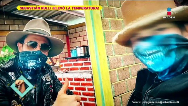 Sebastián Rulli celebra desnudo su cumpleaños 47