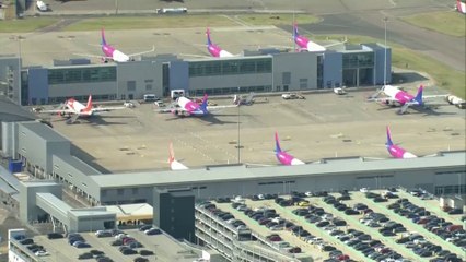 ارتفاع درجات الحرارة يوقف حركة القطارات في بعض مناطق بريطانيا