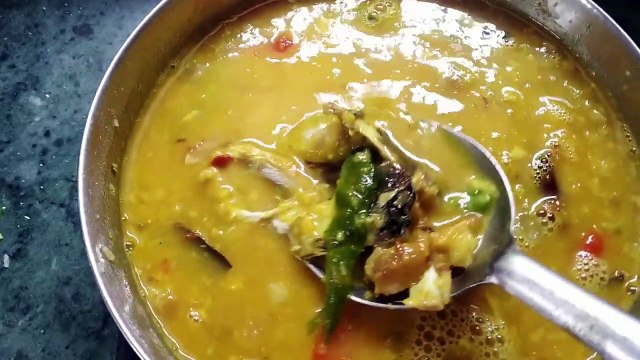 Macher Matha Diye Moong Dal _ মাছের মাথা দিয়ে মুগের ডাল _ Rui Macher Matha Diye Moong Dal