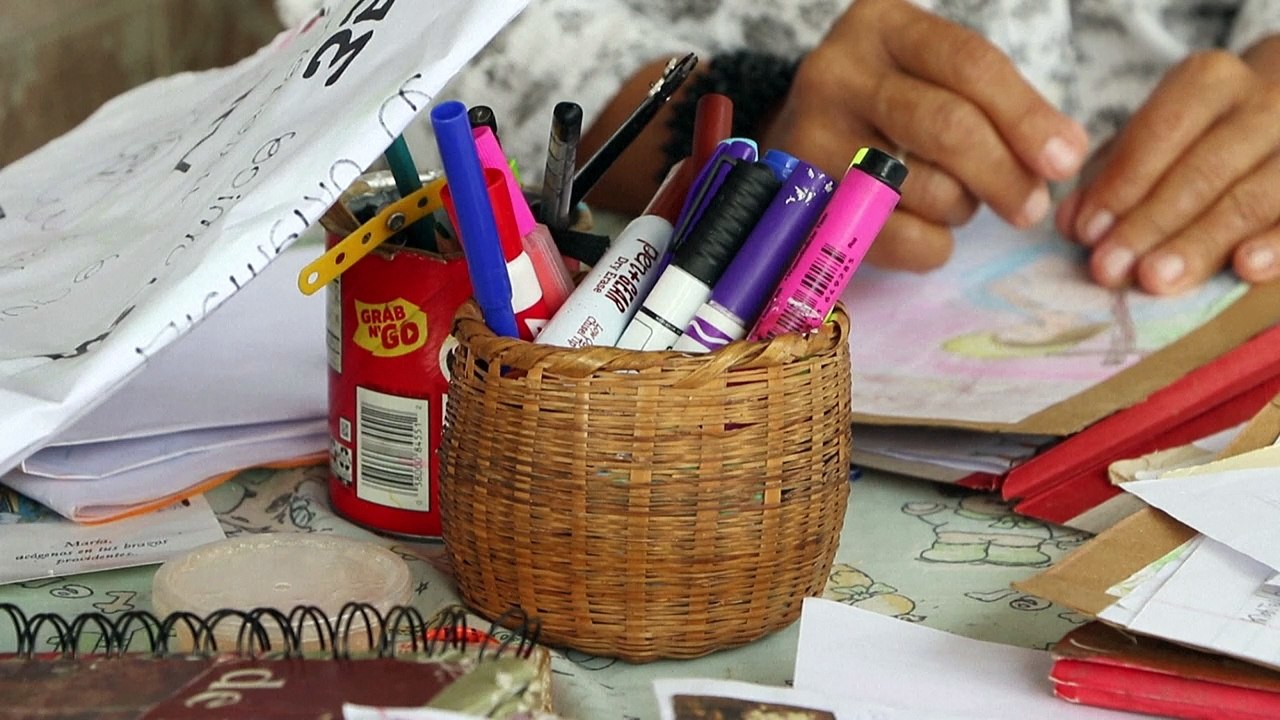 Auge de las escuelas "paralelas" en Venezuela ante el deterioro de la educación pública