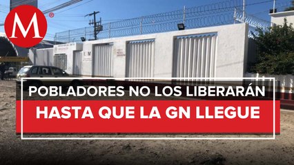 Retienen a elementos del INM en Chiapas