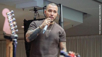 “Me dejó tirado”, fanática no quiso bailar con Jessi Uribe en concierto