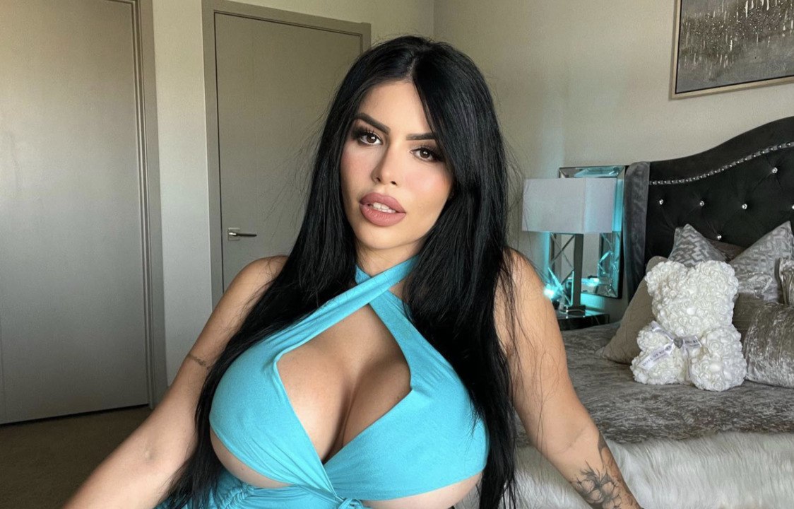 90 Day Fiancé's Larissa Dos Santos Lima Details Her 'Botched' Plastic Surgery Procedure