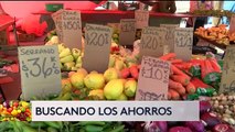 Ante el alza en los precios muchos sandieguinos deciden ir a Tijuana por su despensa.