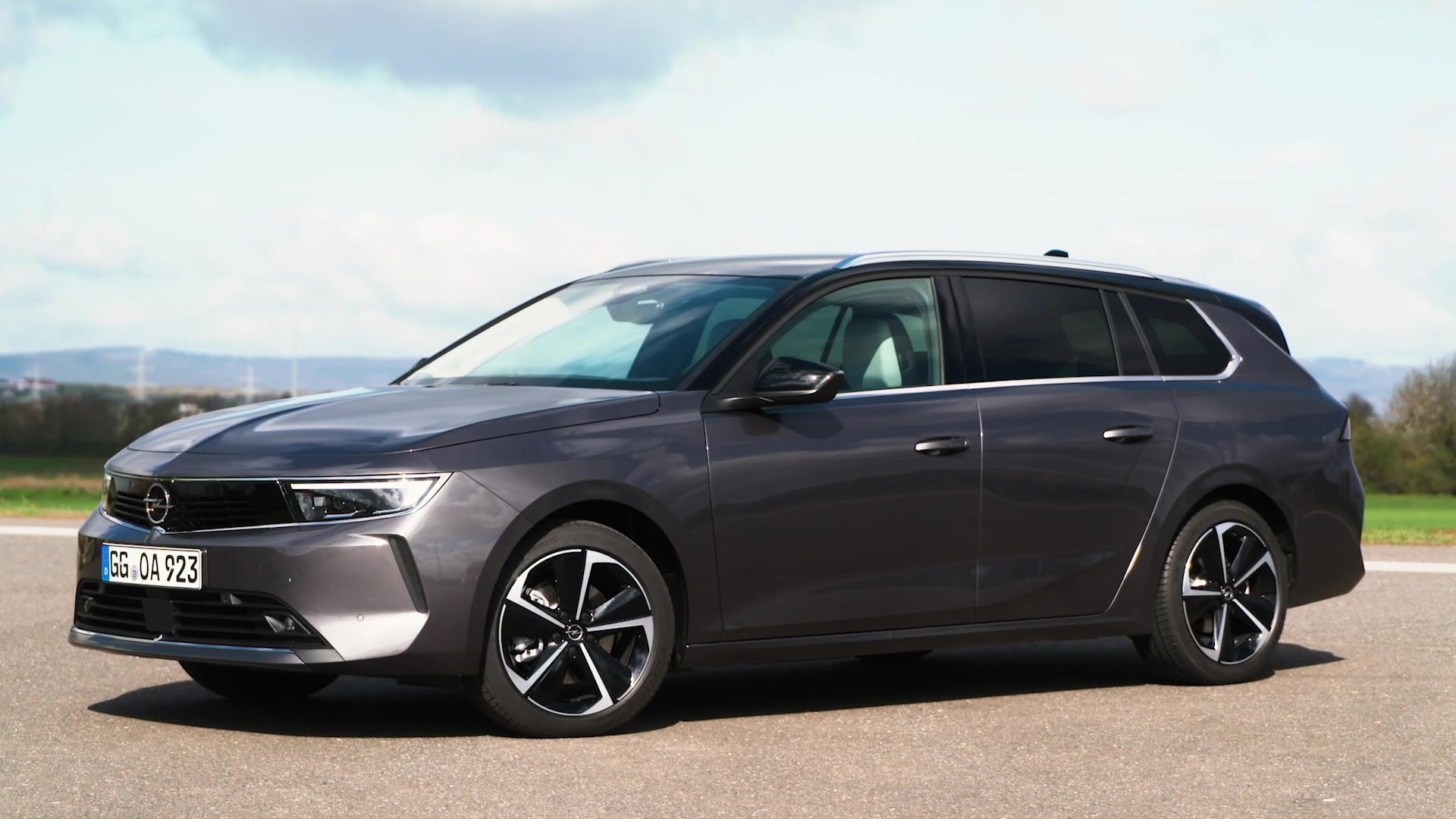 New Opel Astra Sports Tourer: Successful Estate With Long Tradition, Opel