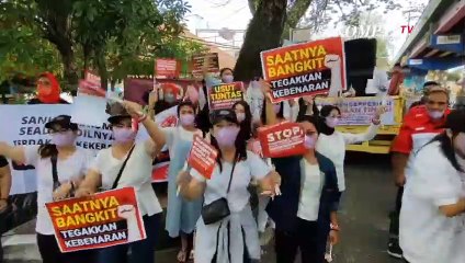 Ratusan Orang Kawal Sidang Julianto Eka Putra, Korban Berharap Hukuman Terberat