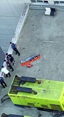 Borcunu ödemek istemeyen şahıs 4'üncü kattan atladı