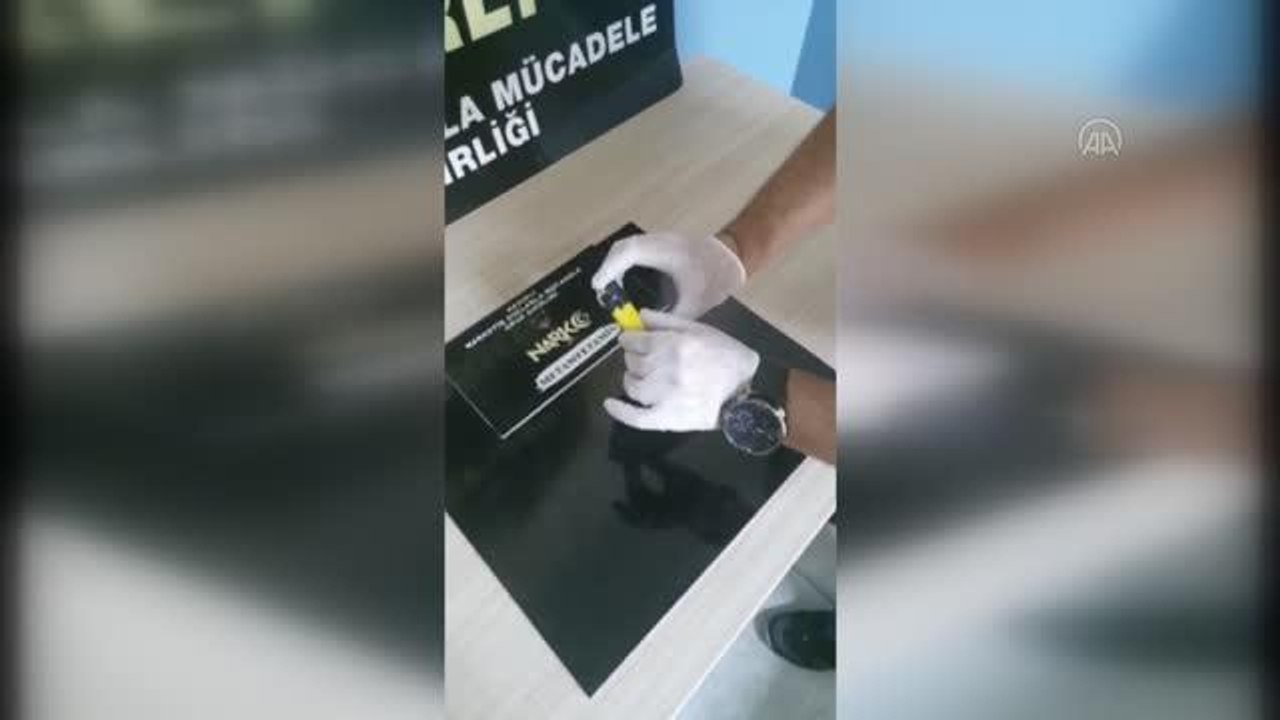 Çakmakların içine uyuşturucu saklayan şüpheli yakalandı