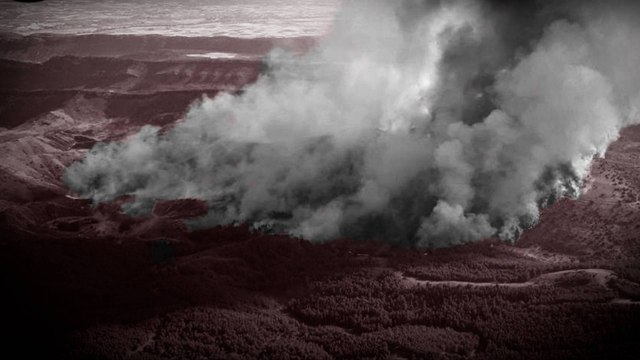 El virulento incendio de Ateca (Zaragoza) obliga al desalojo de varios municipios