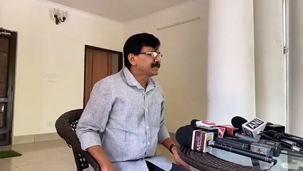 ठाकरे  शिंदे आमने  सामने कोर्टात काय होणार