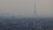Paris : l’odeur de fumée et le voile brumeux viendraient des incendies en Gironde et dans les Yvelines