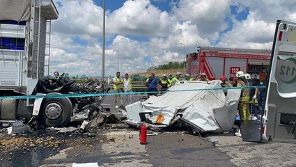 Kuzey Marmara Otoyolu'nda feci kaza! Kağıt gibi dümdüz olan kamyonun sürücüsü öldü