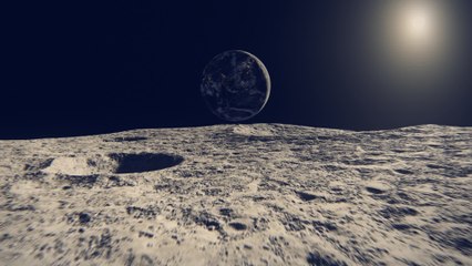 This viral video shows the moon dangerously close to the North Pole, but is it real? (1)