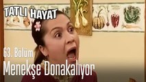 Menekşe donakalıyor - Tatlı Hayat 63. Bölüm