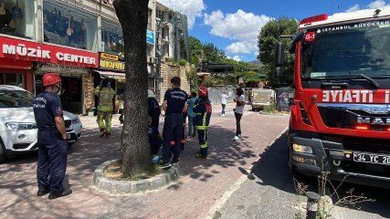 Asansör kabininde ceset bulundu