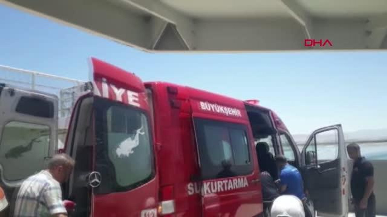 ELAZIĞ'DA BARAJ GÖLÜNE GİREN 2 ARKADAŞ BOĞULDU