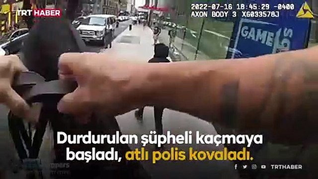 Atlı polis şüpheliyi kovaladı