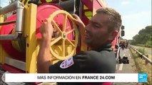 Aunque agotados, bomberos franceses siguen intentando apagar las llamas en los bosques