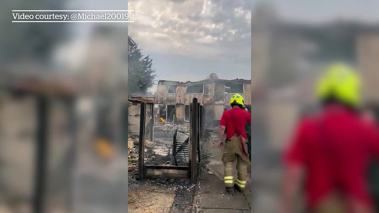 'It's like a fucking warzone...I've never seen anything like it' video shows aftermath of wildfires in on residential street in Dagenham, Essex