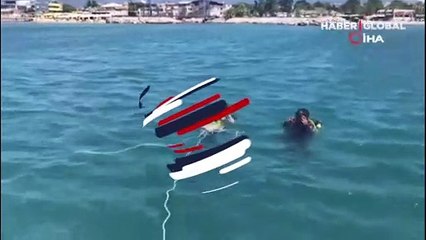 Edremit'te tekne battı; 1 kişi yüzerek kurtuldu, 2 kişi aranıyor