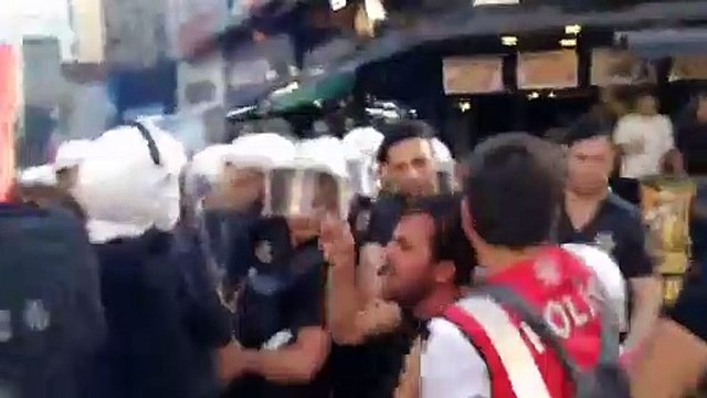 Suruç anmasına polis müdahalesi!