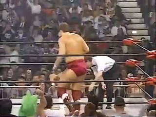 Rey Mysterio Jr. vs. Stephen Regal Pt. 2 (Monday Nitro-02.10.1997)