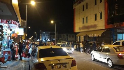 Son Dakika: Düzce'de 4.2 büyüklüğünde deprem meydana geldi! AFAD ve Vali'den ilk açıklama