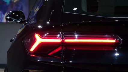 2021 Lamborghini URUS - Sound, Exterior and interior Details