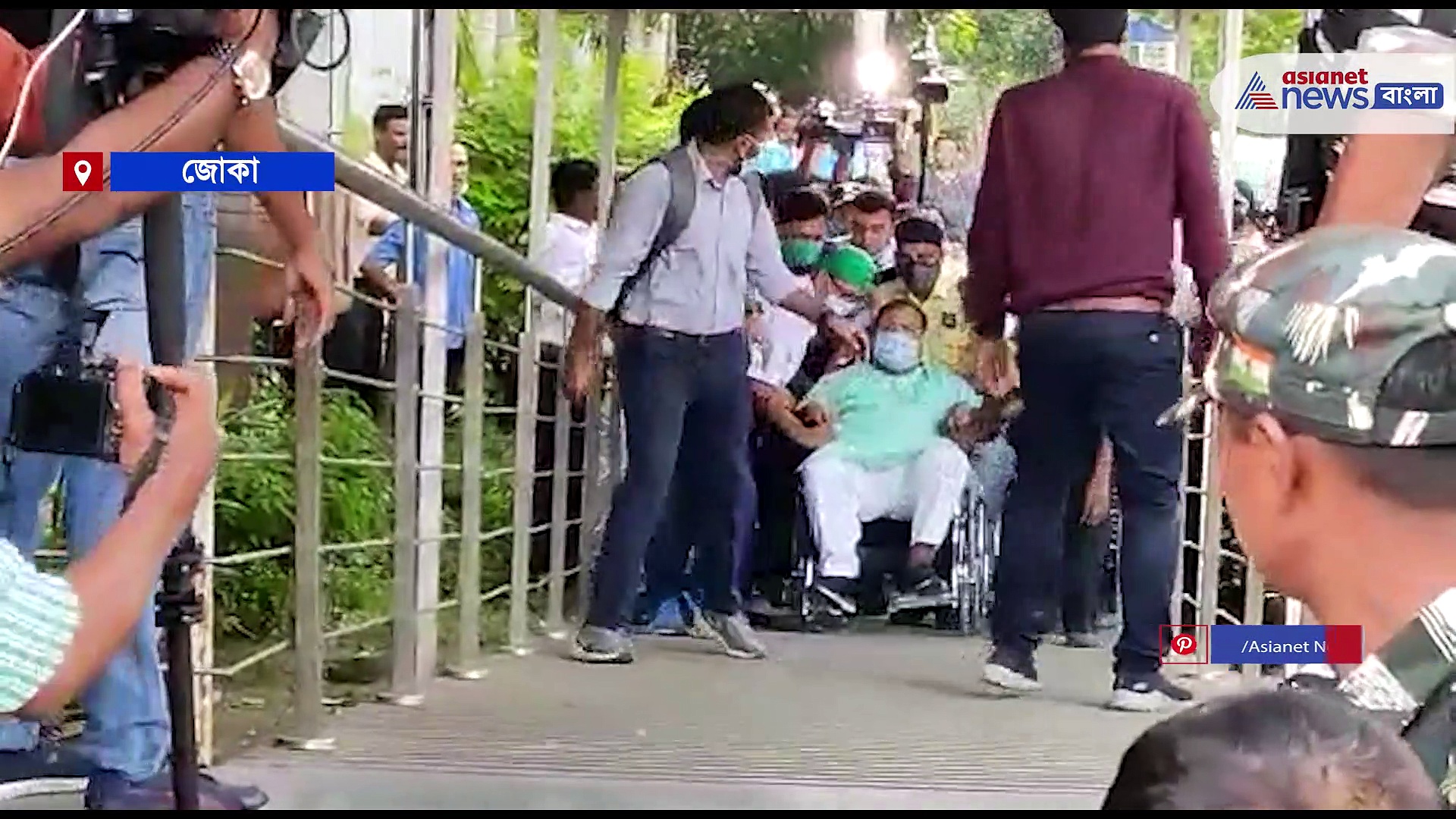 'আমি ষড়যন্ত্রের শিকার'- ইএসআই হাসপাতালে নিয়ে যাওয়ার সময় বললেন পার্থ চট্টোপাধ্যায়