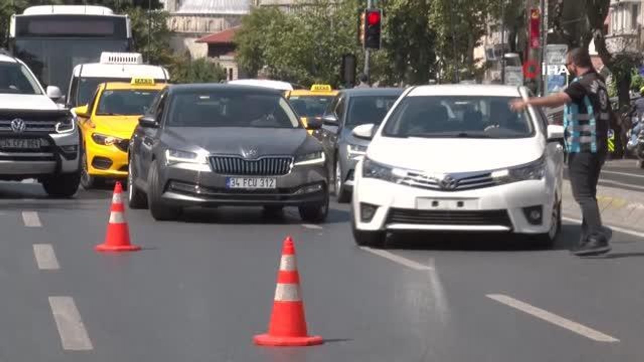 Trafik denetiminde ilginç diyalog: Ceza kesilen sürücüden "Polis memurlarını çok seviyorum" karşılığı